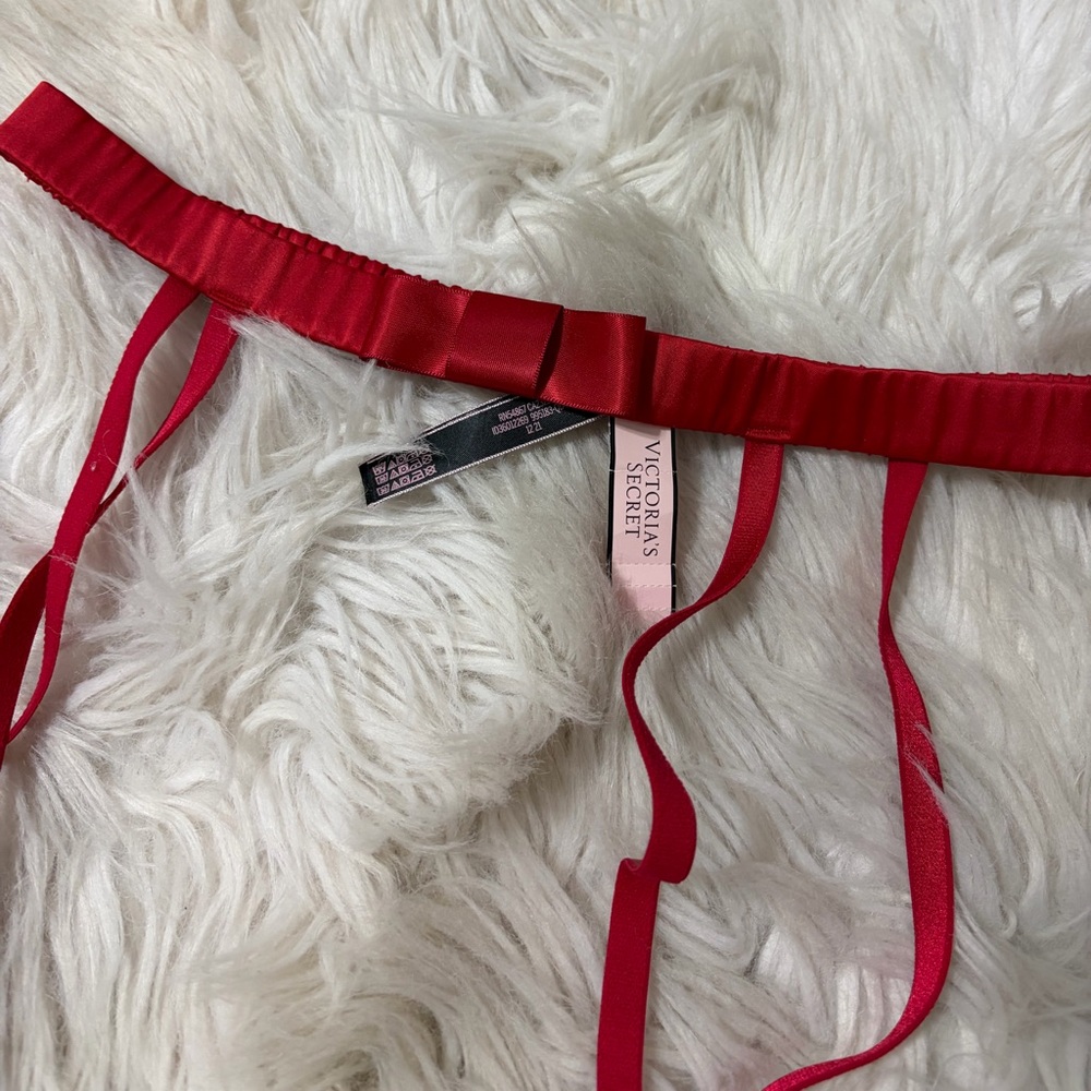 Victoria’s Secret Very Sexy Garter Belt Size XS